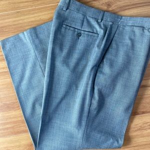 Men’s modern fit grey dress pants by Apt 9  size 36 x 29